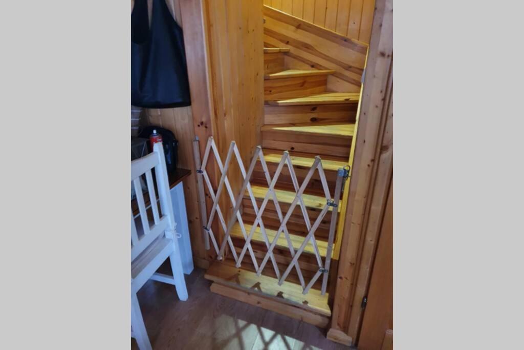 Cabana De Madera Especial Y Acogedora Cardenete 외부 사진