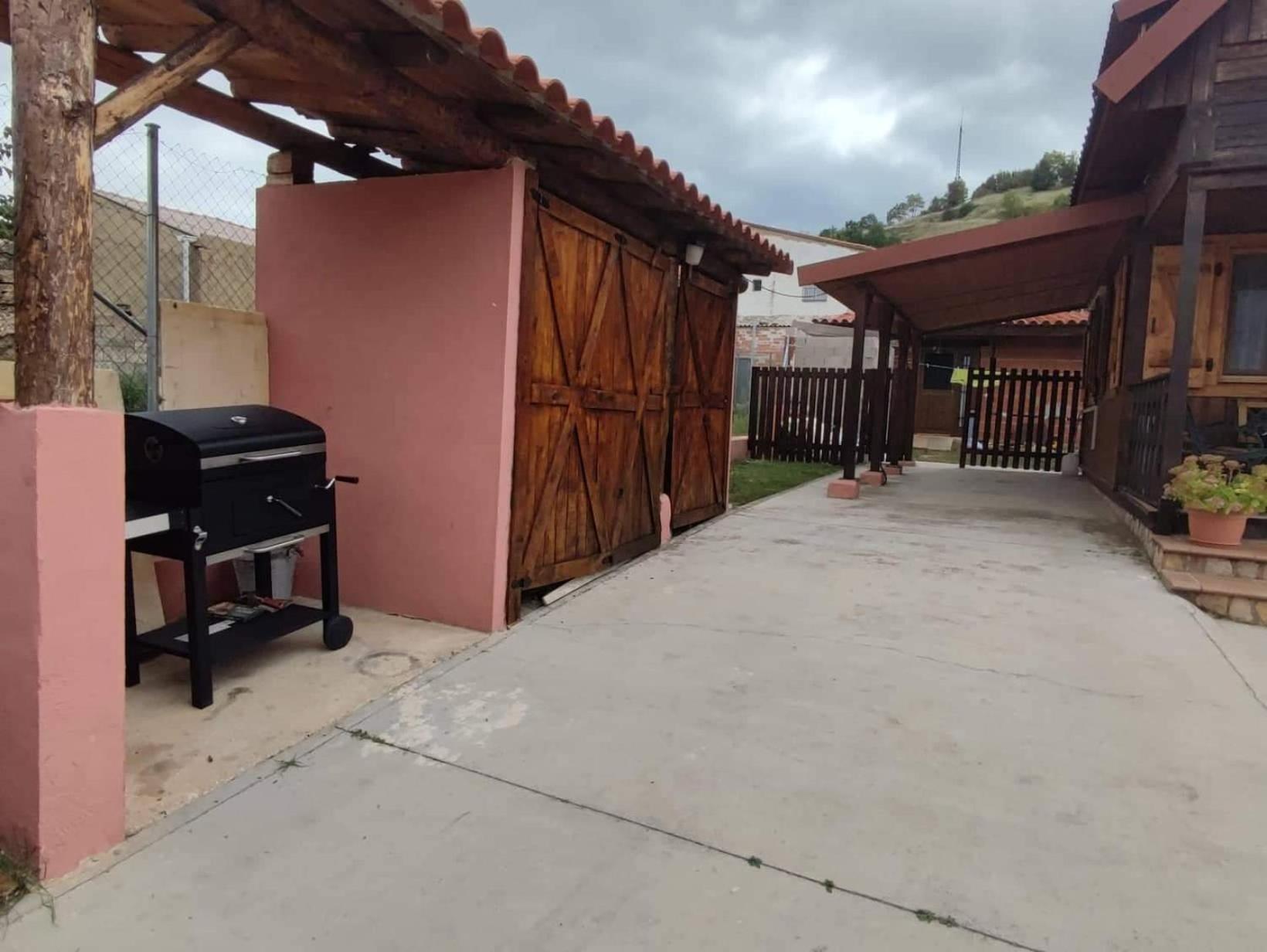 Cabana De Madera Especial Y Acogedora Cardenete 객실 사진
